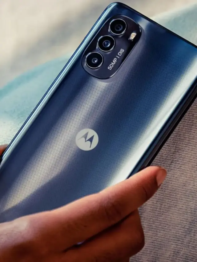 ₹11,999 में Motorola का धमाका! | 300MP कैमरा, 7000mAh बैटरी